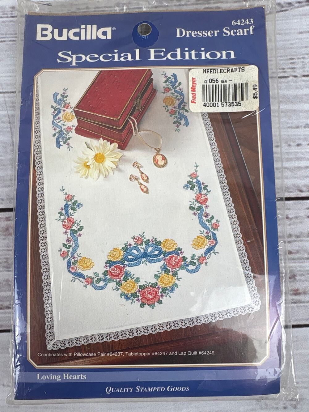 1994 Bucilla Loving Hearts Dresser Scarf Needlecraft Cross Stitch Kit NEW #64243